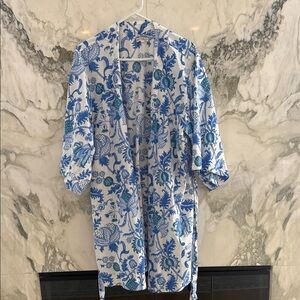 Roller Rabbit Blue and White Floral Kimono